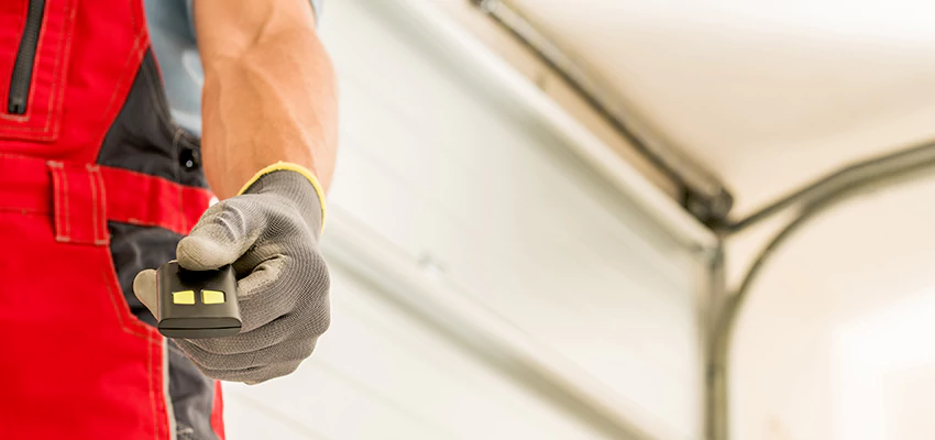 Residential Garage Door Security in Chowchilla, California