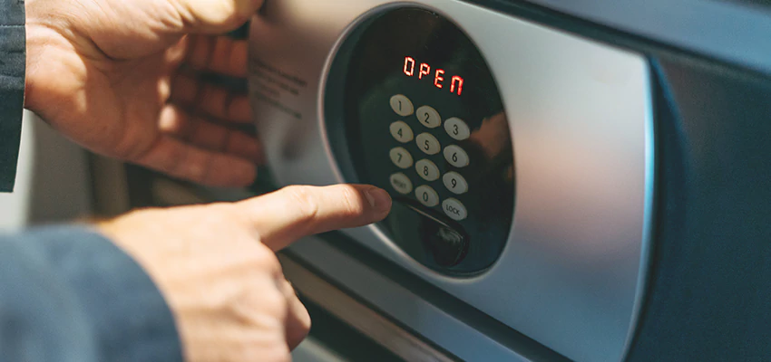 Cash Safe Openers in Chowchilla, California