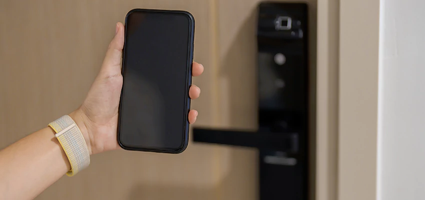 Keypad Wifi Locks Repair And Installation in Chowchilla, CA